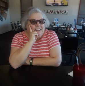 Meet your Posher, Connie